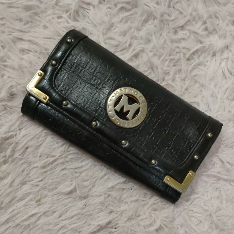Dompet wanita long wallet metrocity