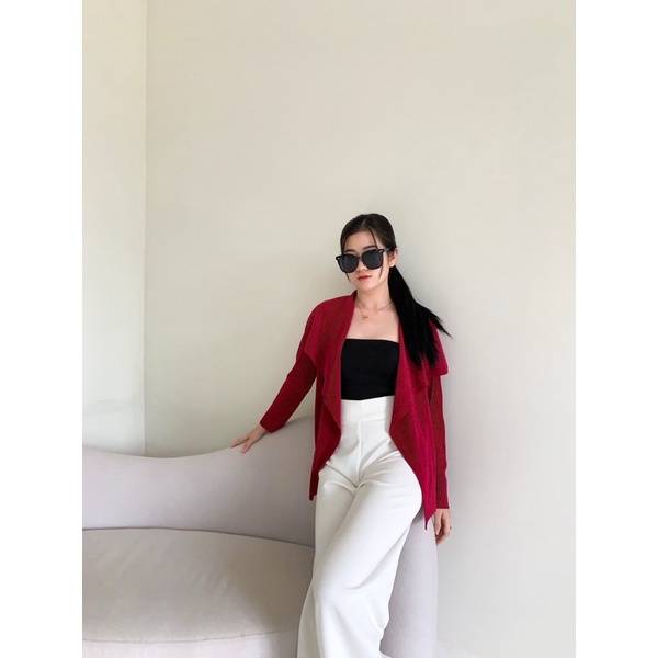 Ella Outer (Outer dengan tekstur silky pleats)