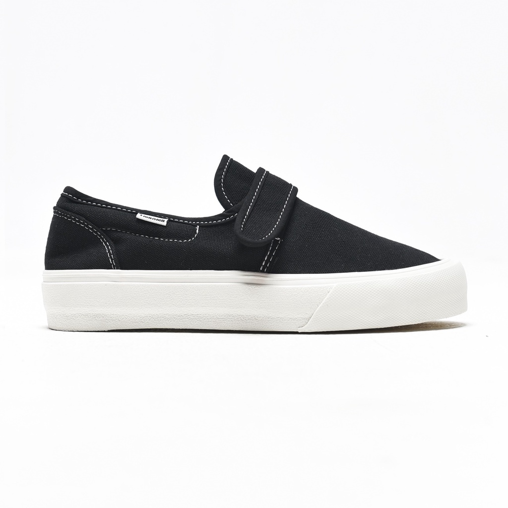 SEPATU TIMEBOMB VULCANIZED | SLIP ON VLCRO V1 | BLACK - WHITE