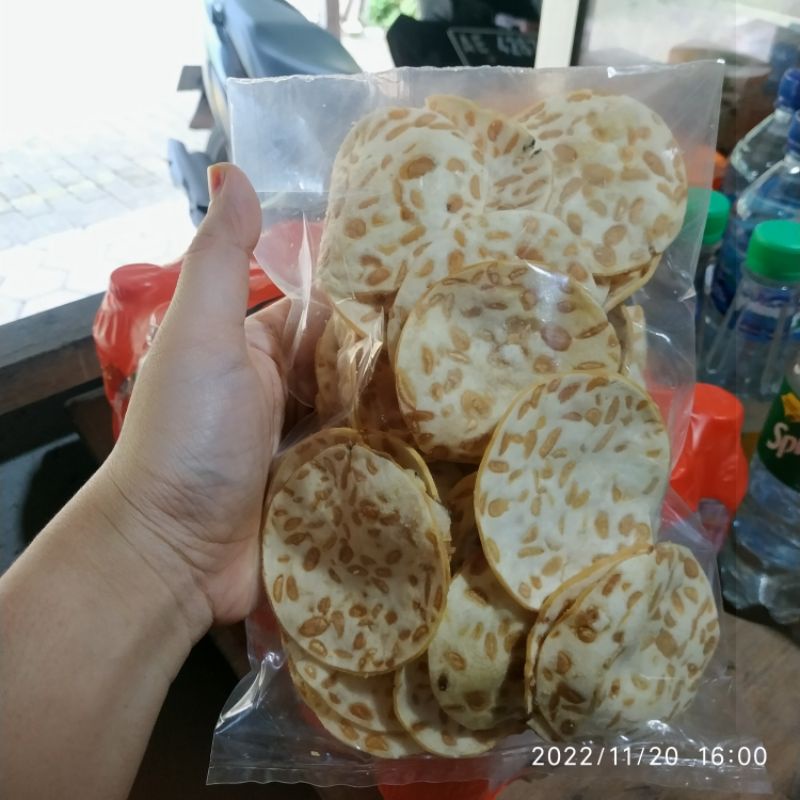 

TEMPE SAGU TEMPE KRIPIK