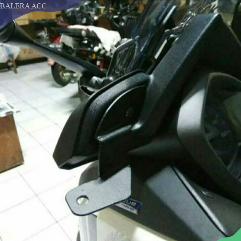 Breket dudukan lampu tembak khusus Xmax 250