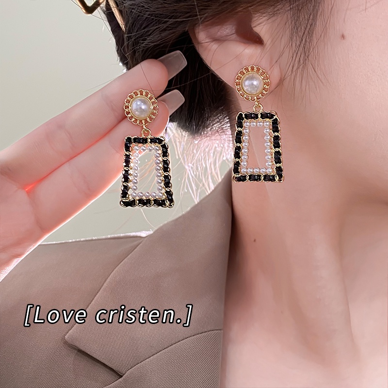 Anting Tusuk Silver 925 Gaya Vintage Dengan Mutiara Hitam Untuk Wanita