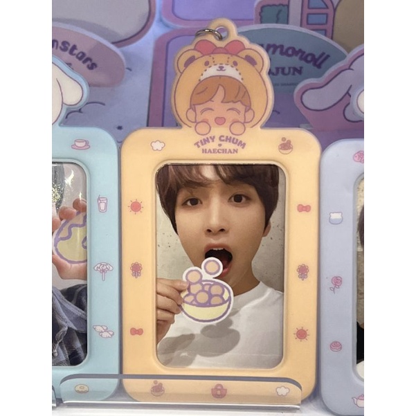 Photocard official Haechan Card Holder Sanrio