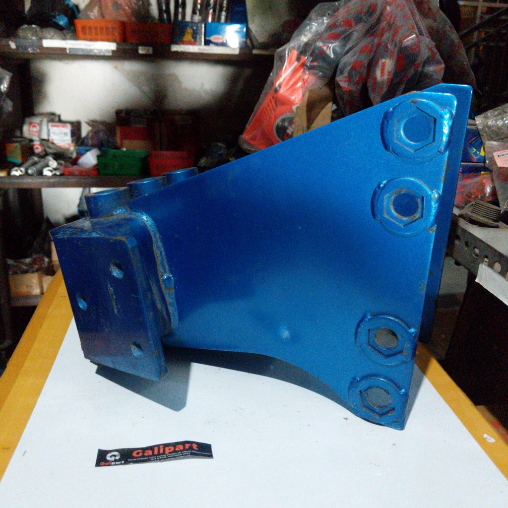 BOKONGAN / HITCH (1) SUB ASSY TRAKTOR BOXER QUICK