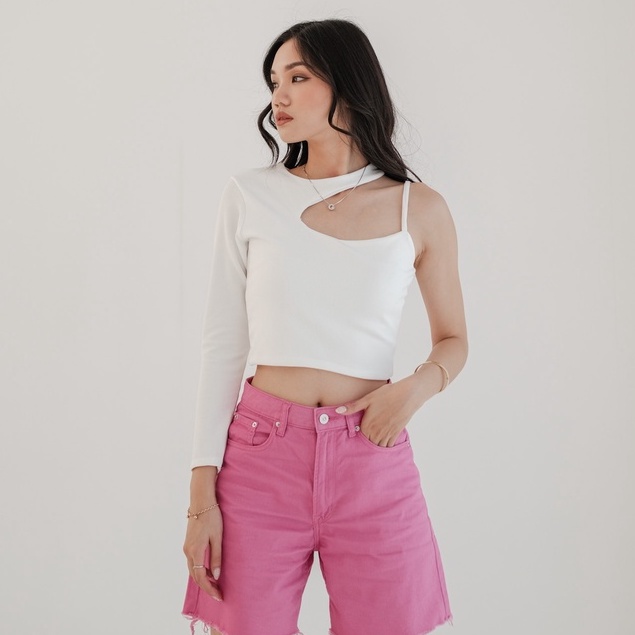 [TAVIA] CELIN KNIT TOP / BAJU WANITA LENGAN PANJANG /  BAJU CROP WANITA LENGAN PANJANG / CROP TOP / ATASAN WANITA / ATASAN CROP