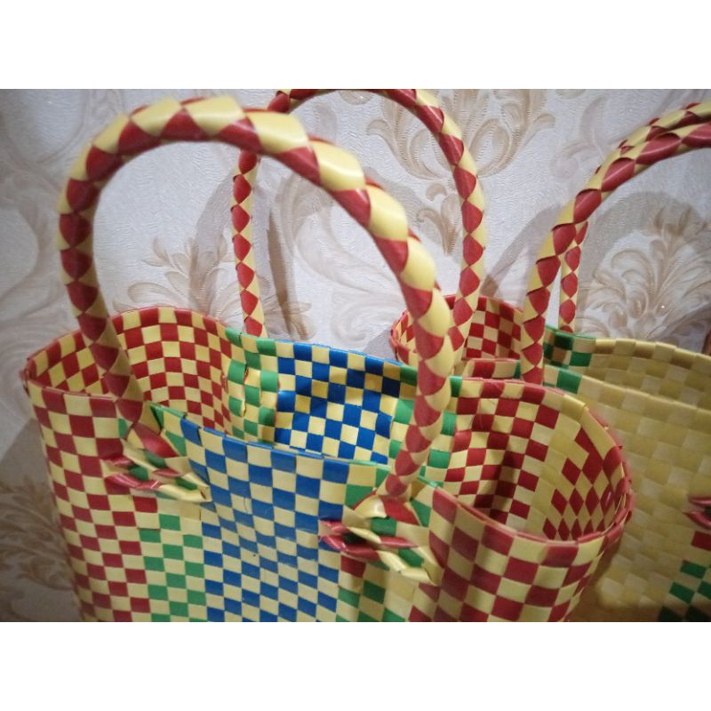 tas hajatan size S / Hampers imut/ Hampers lucu/ tas anyaman plastik