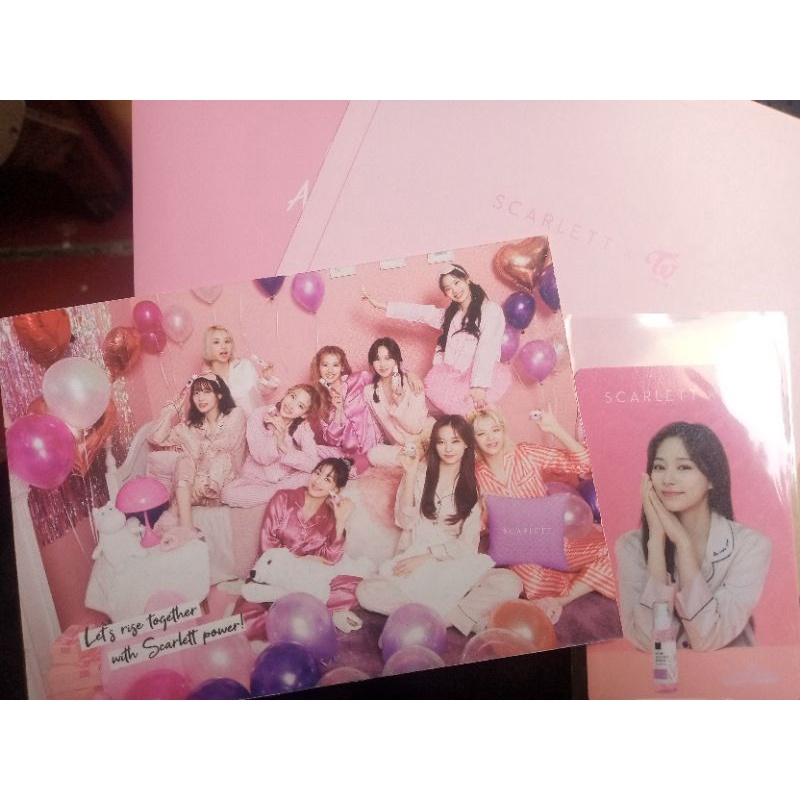 PC set Scarlett x Twice Tzuyu