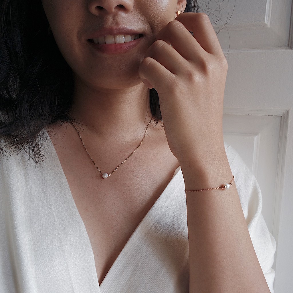 MEGAN PEARL NECKLACE (STAINLESS STEEL + 18K GOLD PLATED) - ANTI KARAT