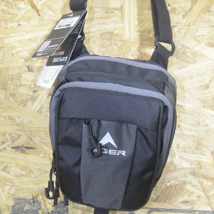 Eiger Tas Paha Pria Scoria Black Nos 8001