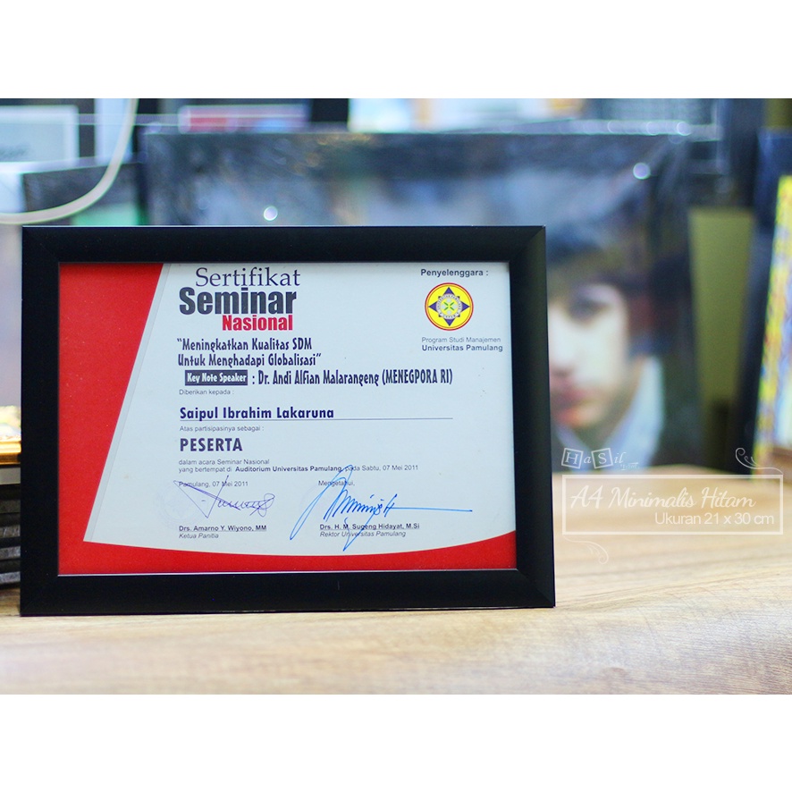 Jual BINGKAI FOTO / FRAME FOTO A4 (21X30CM) MINIMALIS & UKIR GROSIR