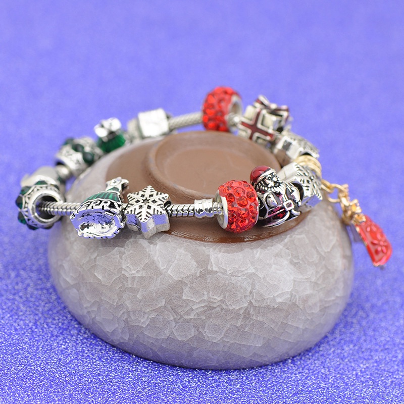 Gelang Tangan alloy diy Aksen Manikmanik Kaca Motif Natal Untuk Wanita