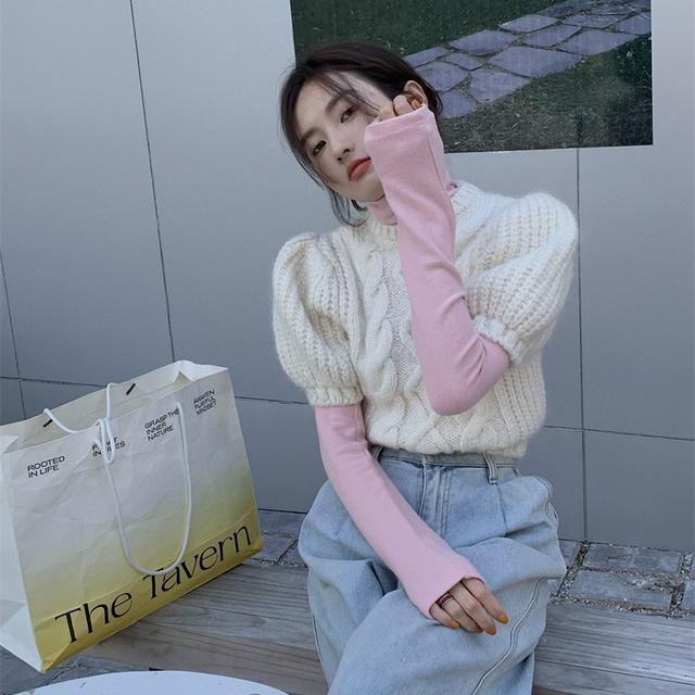 Red Dua setelan satu potong Desain musim dingin anak perempuan terlihat tipis Puff sleeve twist lengan pendek sweater + brushed high collar bottoming T-shirt