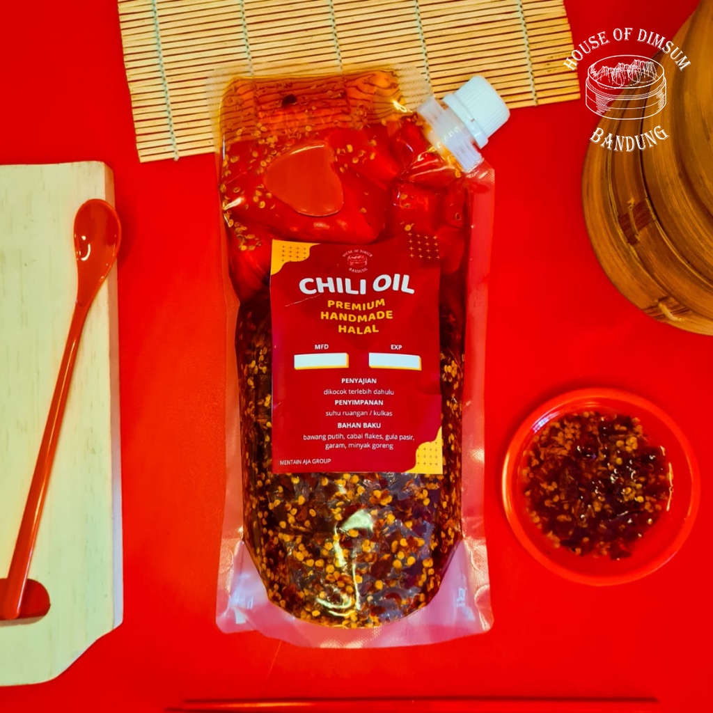 

Chili Oil Minyak Cabai Pedas Premium 1000ml