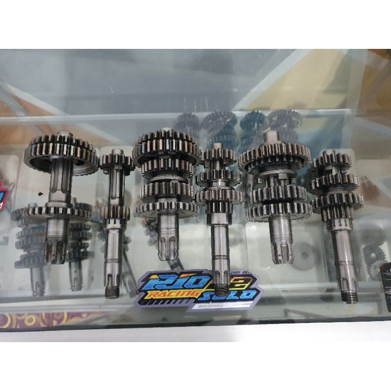 rasio satu set fiz r 1.14/35 2.17/29 3.19/24 4.21/23 pnp gransi...