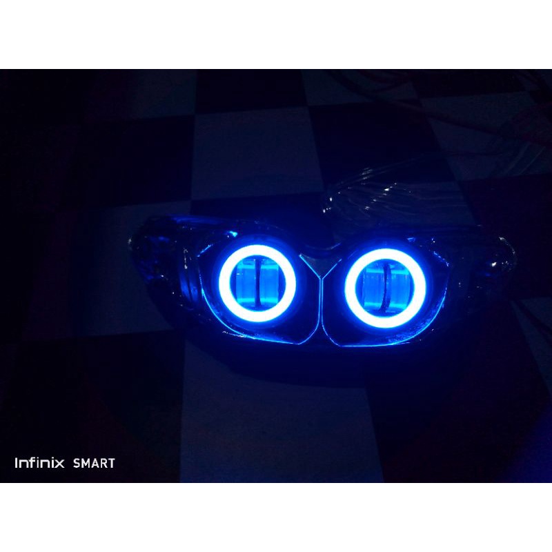 lampu depan daymaker Jupiter z lama.