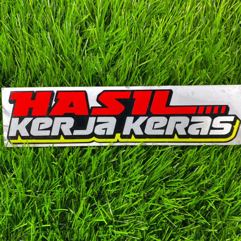 Stiker hasil kerja keras cuting sticker tumpuk