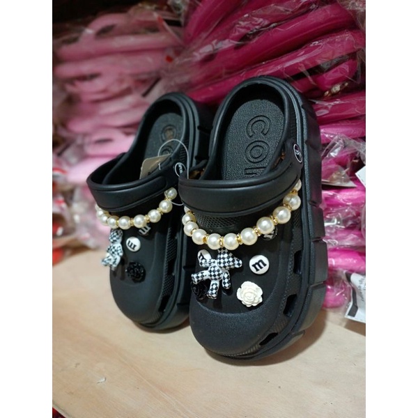 Sandal Baim Fuji Wanita Selop Import Balance 9008-K4 Rantai Mutiara Karet EVA Include Jibbitz Karakter Beruang Terbaru Tinggi 4 cm