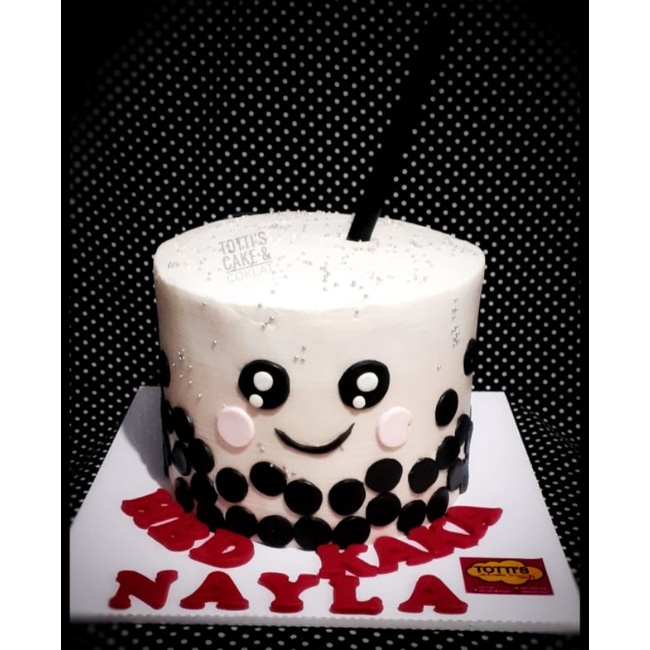 

BOLU ULANG TAHUN KARAKTER 16 CM BLACKFOREST KLASIK/ BOLU ENAK kue BOLU ULANG TAHUN/BIRTHDAY CAKE ANNIVERSARY