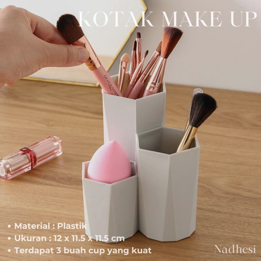 Rak Make Up/ Make Up Storage/ Tempat Make Up/ Rak Kosmetik
