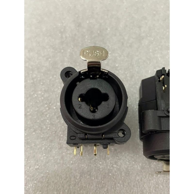 soket body multi combo xlr canon female