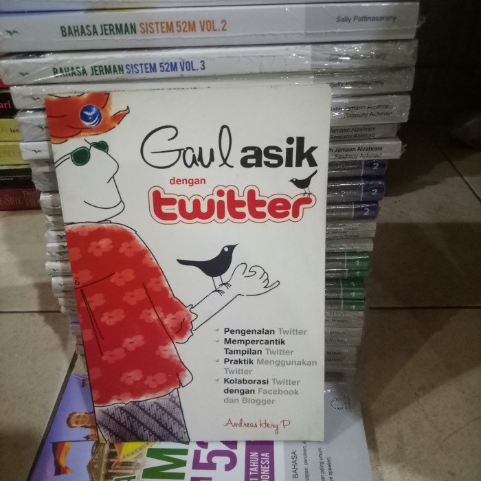 ORI BUKU GAUL ASIK DENGAN TWITTER