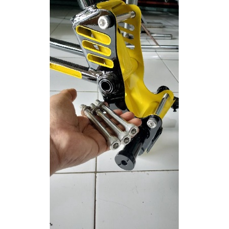 Baut baot L14 pangkon mesin belakang pnp GL Mp Tiger