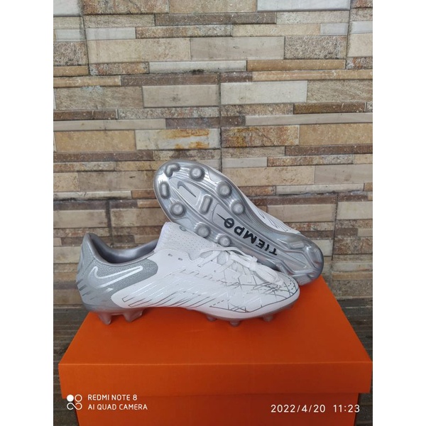 SEPATU BOLA NIKE TIEMPO LEGEND9 WHITE FG-SEPATU BOLA NIKE-SOCCER