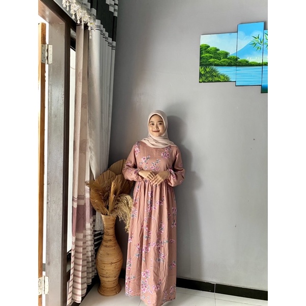 GAMIS LILY /gamis kekinian/gamis rayon jumbo terbaru/gamis rayon