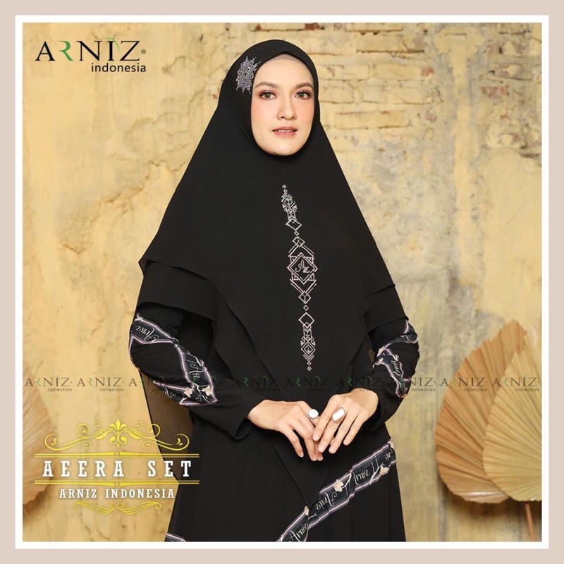 Aeera set By Arniz collection original