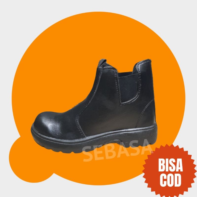 sepatu safety boot slip on warna hitam