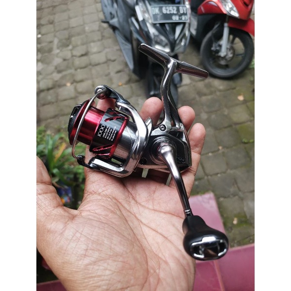 reel shimano stradic Ci4 1000 hg second