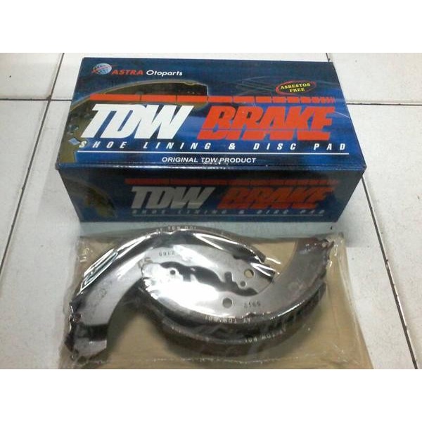 Brake Shoe / Kampas Rem Blk Innova TDW " 06383 "