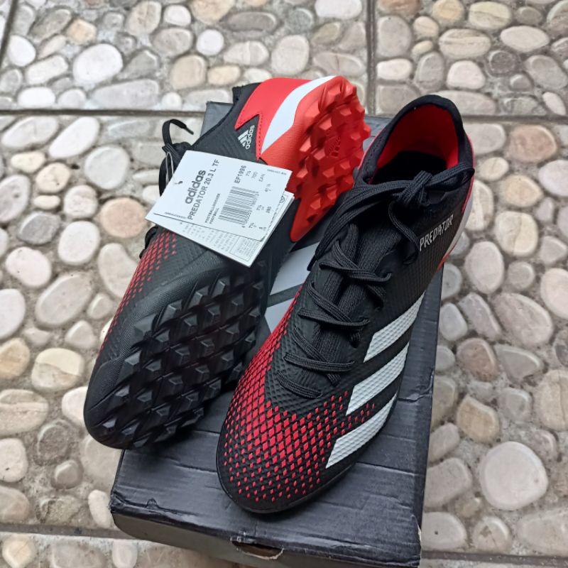 Adidas predator 20.3 low TF black white