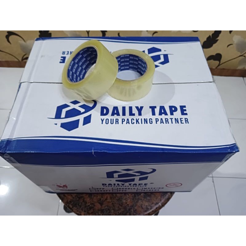 

Lakban bening Daily tape 45 mm x 90 yard