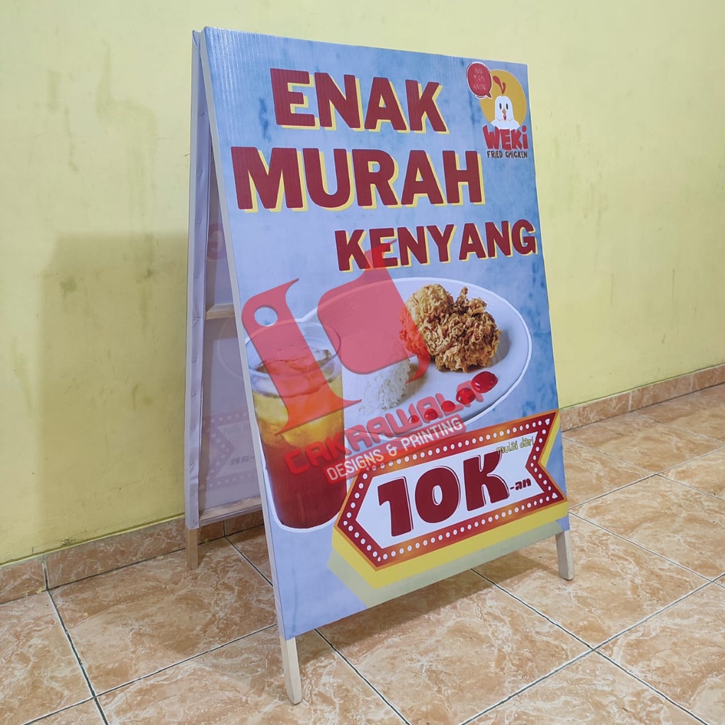STAND BANNER KAYU UKURAN 60 X 110 - SEGITIGA A BANNER RANGKA KAYU - STAND BANNER KAYU - STANDING BAN