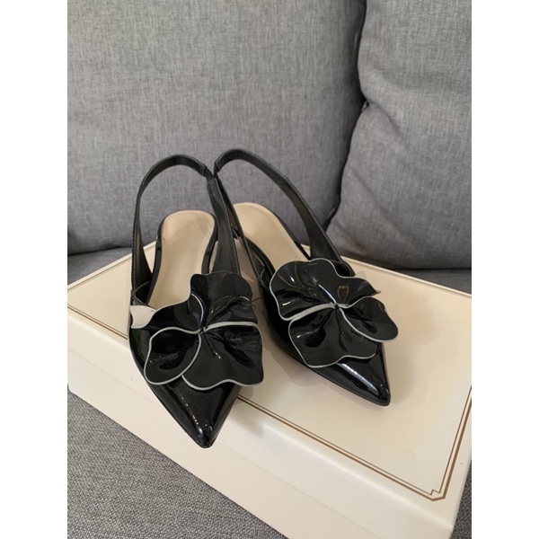 sepatu/sepatu hitam/pedro original/sepatu second/sepatu murah