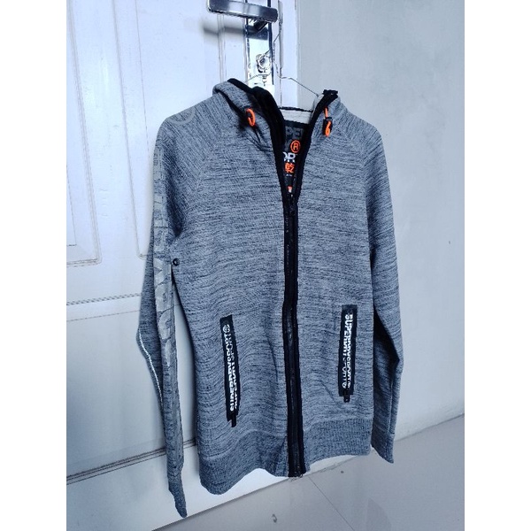 superdry gym tech superdry second bekas