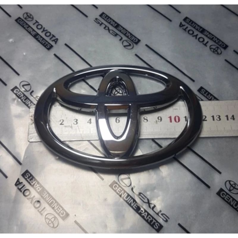 Logo Toyota Belakang Untuk Ban Serep Toyota RUSH