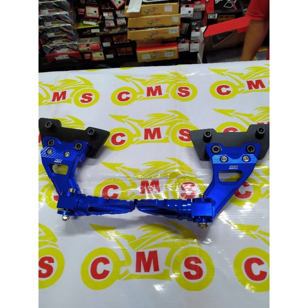 Footstep  R 15 v4 footstep Yamaha R15 V4