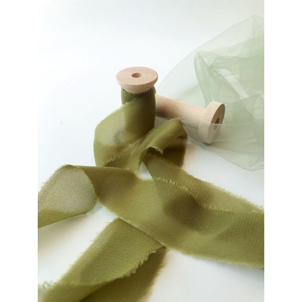 

Chiffon ribbon in Olive Green / Silk ribbon