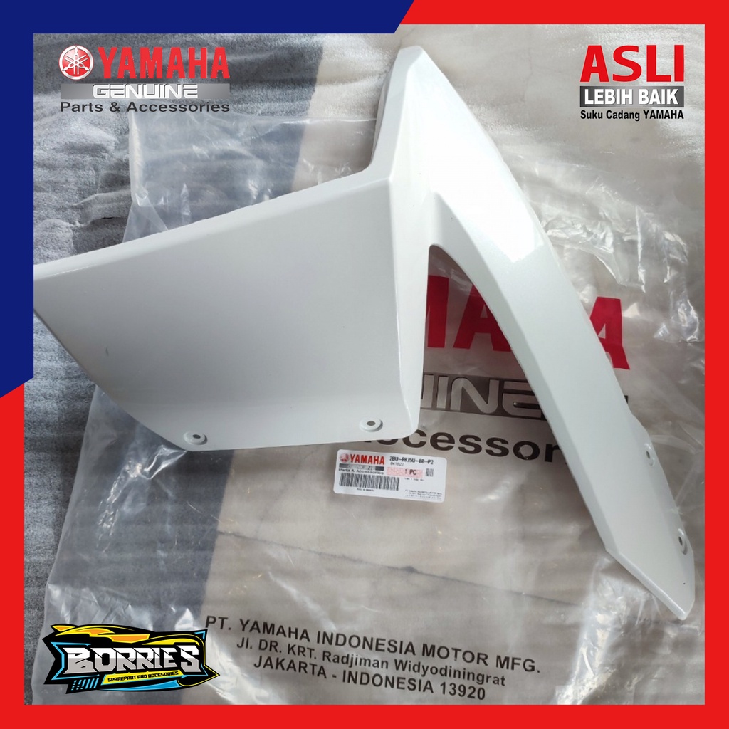 Panel Sayap Depan Kiri Putih Yamaha XRIDE 115 2BU-F835U-00-P2