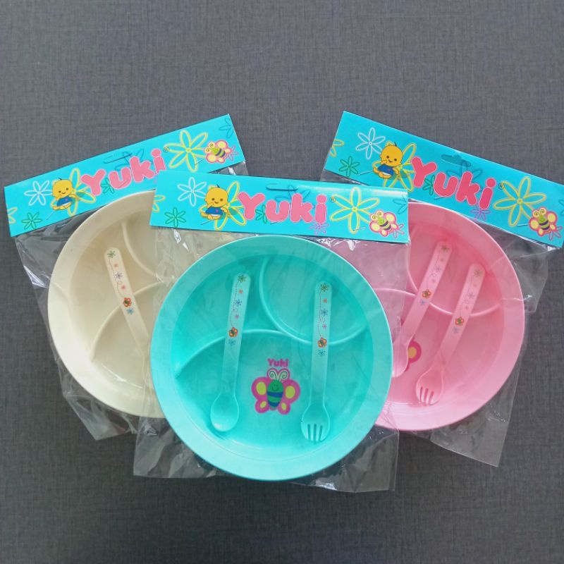 Set Makan Bayi YUKI, Piring + Sendok + Garpu