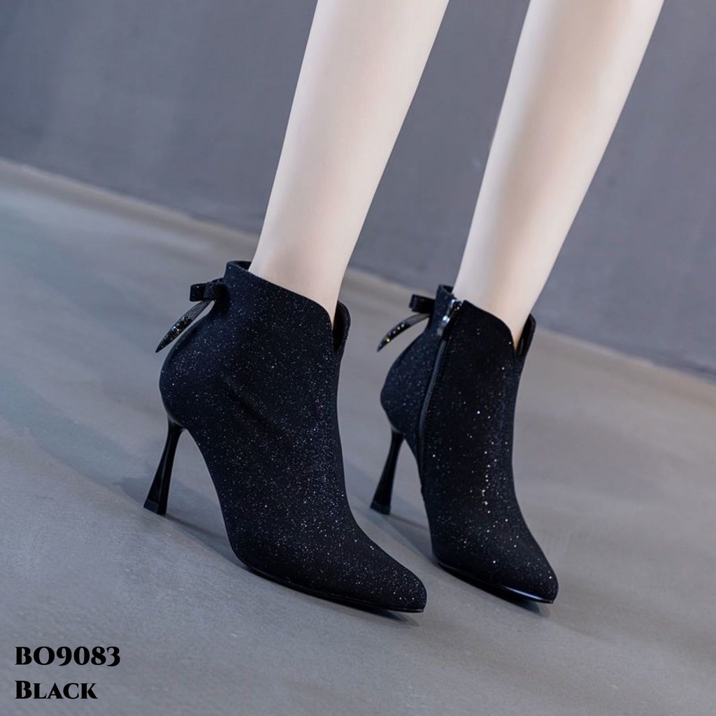 WYN SEPATU BOOTS HEELS KOREA BO9083