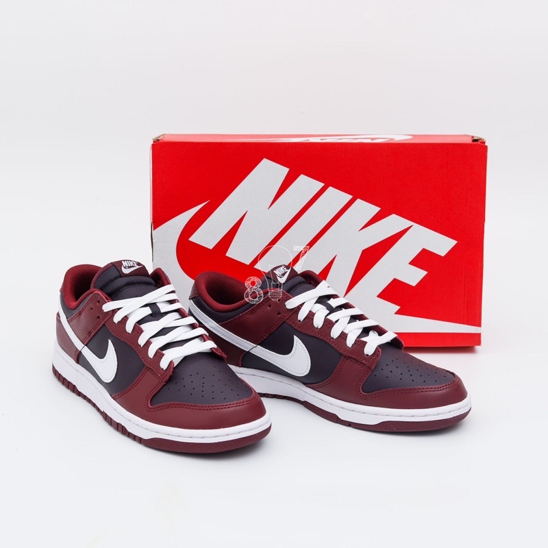 Dunk Low Beetroot