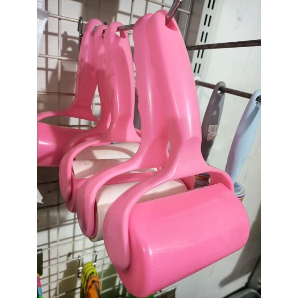 Roller Bulu pink / Pembersih Bulu Hewan Pada Pakaian, Sofa, Dll