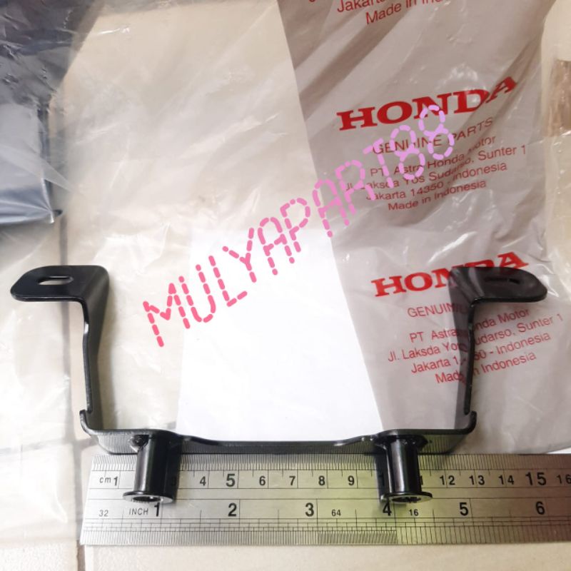 Dudukan plat breket plat nomor/Bracket FR number plate) scoopy FI esp