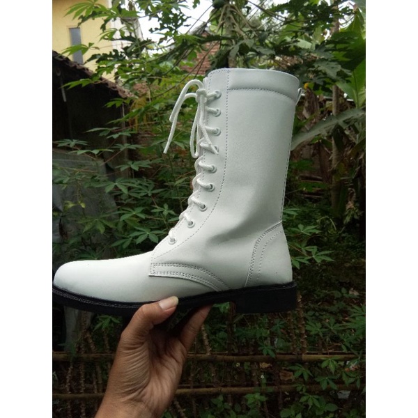 SEPATU BOOT PASKIBRA