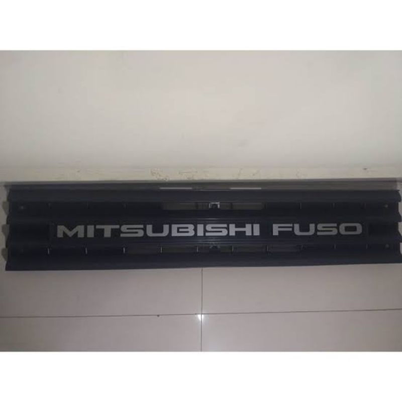 grill mitshubishi fuso 220ps grill fuso gajo