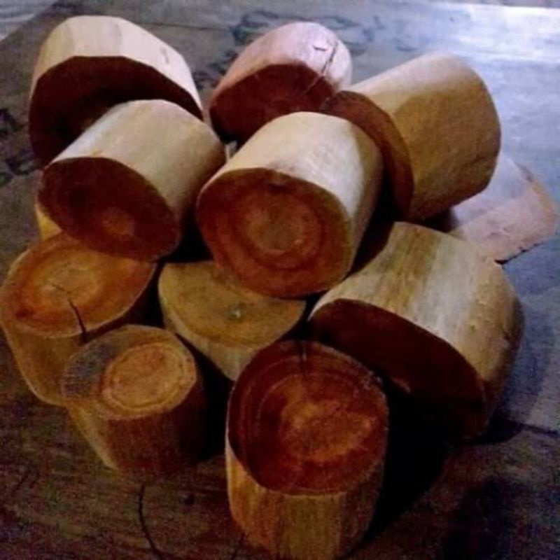 Kayu Secang asli Kering Batangan hutan 1 kg Siap pakai