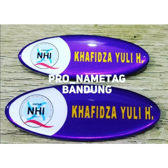 

Nametag Akrilik Oval